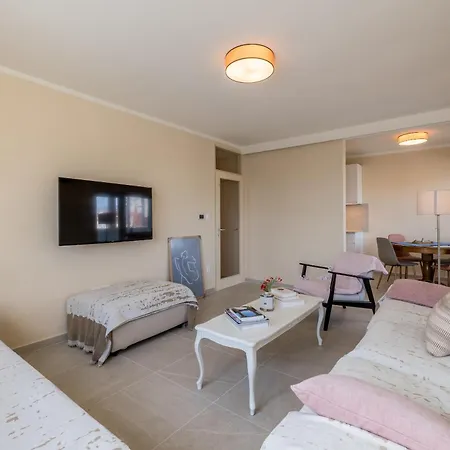 Le Blue, With Sea View Apartment Split