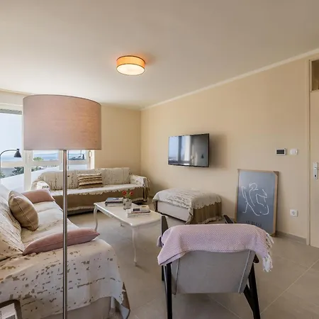 Apartment Le Blue, With Sea View